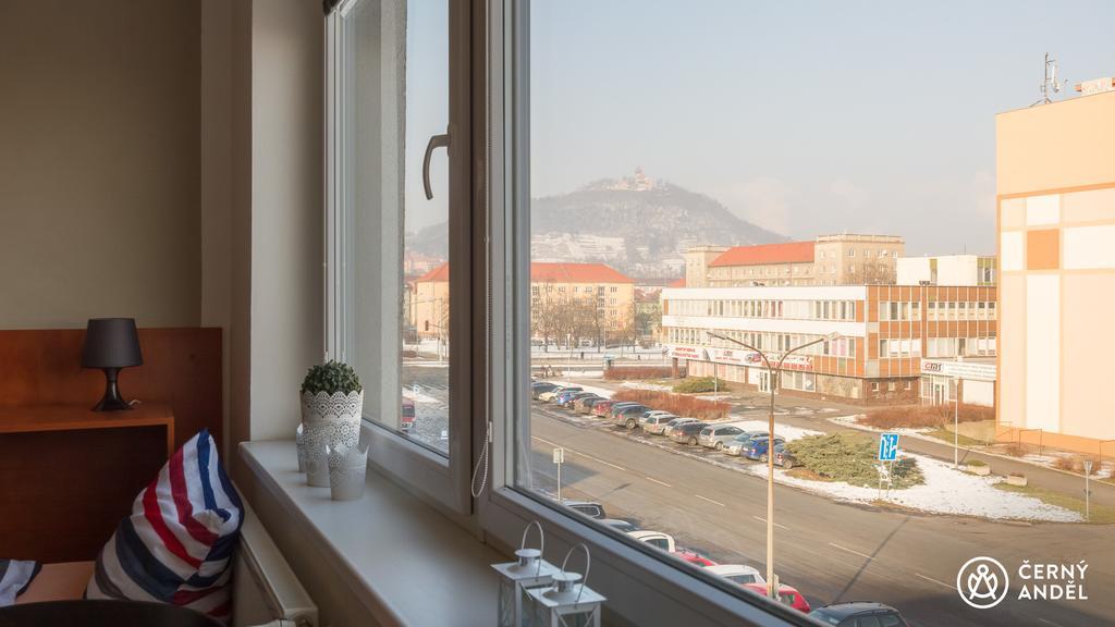 Cerny Andel Hotel Most Exterior foto